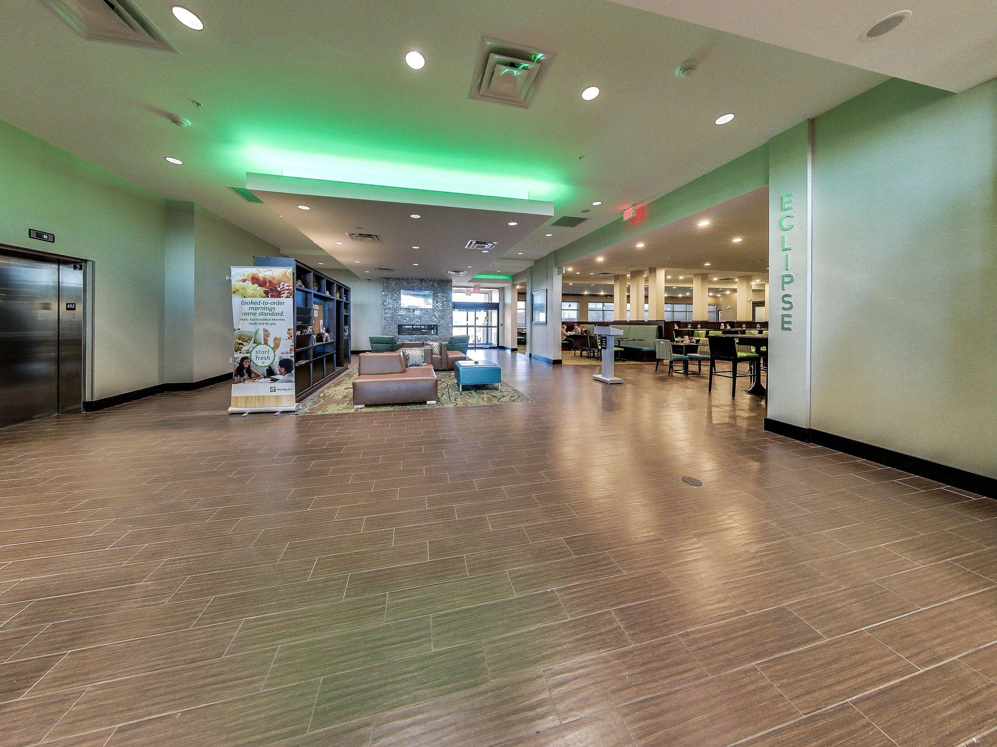 Holiday Inn Hotel & Suites Edmonton Airport Conference Centre By Ihg Nisku Dış mekan fotoğraf