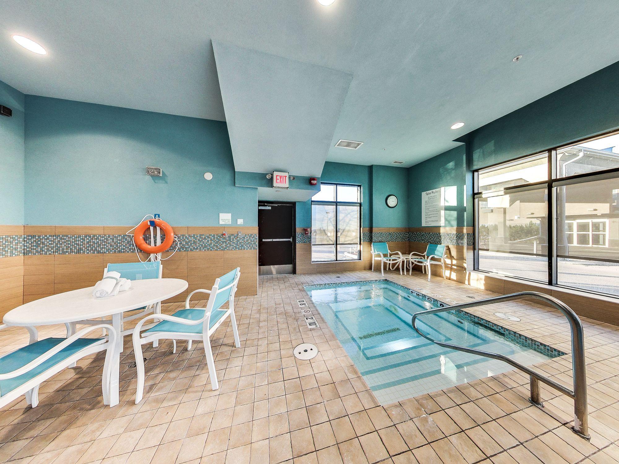 Holiday Inn Hotel & Suites Edmonton Airport Conference Centre By Ihg Nisku Dış mekan fotoğraf